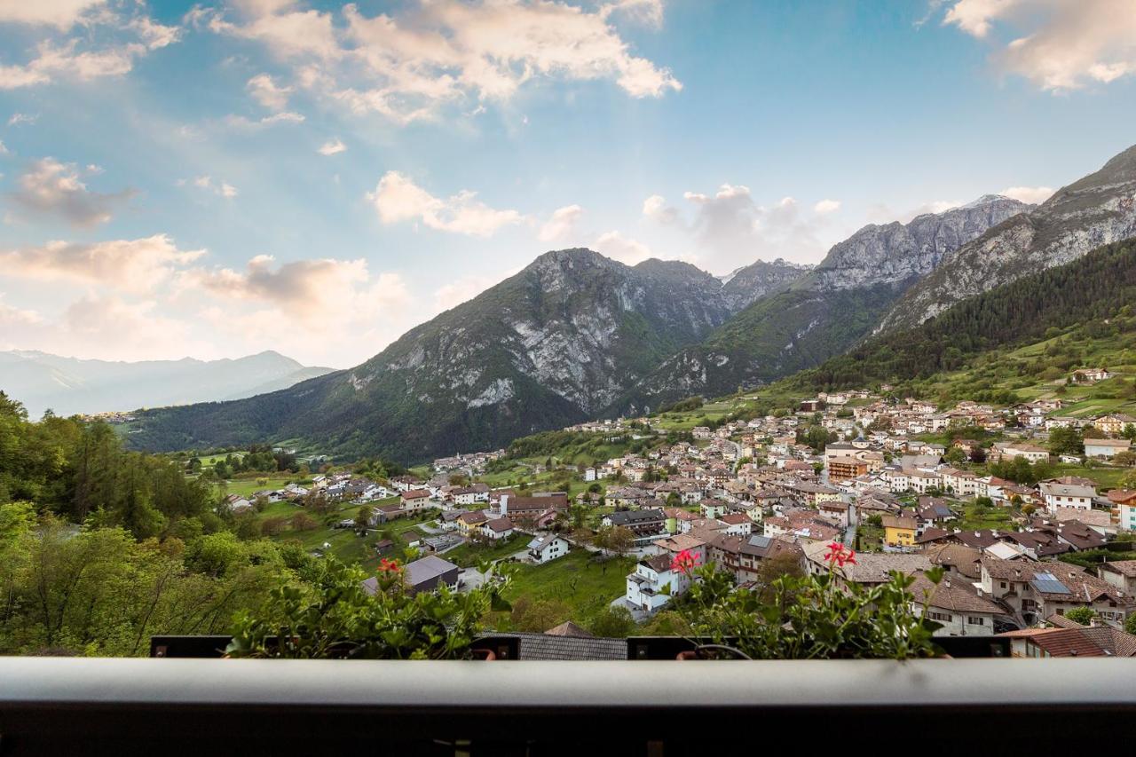 Hotel Castel Mani Сан-Лоренцо-ін-Банале Екстер'єр фото